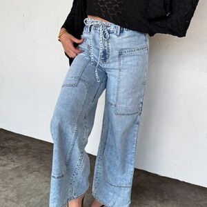 Women's Light Blue Tie Waist Wide-Leg Jeans